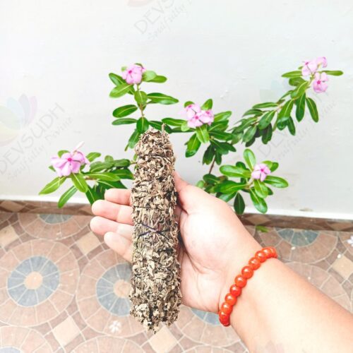 Himalayan Mugwort (Black Sage) Smudge Stick