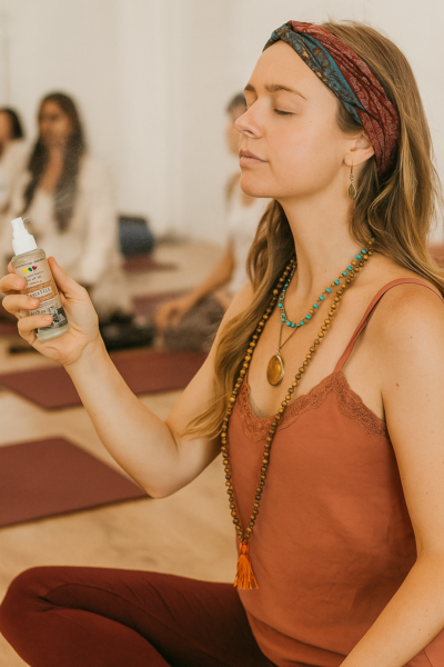 Palo Santo Smudge Spray (in Glass Spray Bottle)