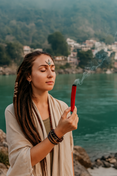 Dragon's Blood Palo Santo Stick (Imported from Peru)