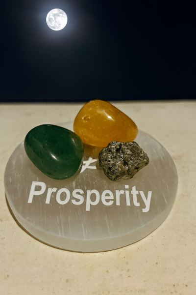 Selenite Plate (3″ Round shaped) - PROSPERITY