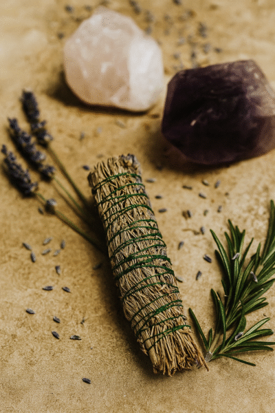 LAVENDER & ROSEMARY SMUDGE STICK