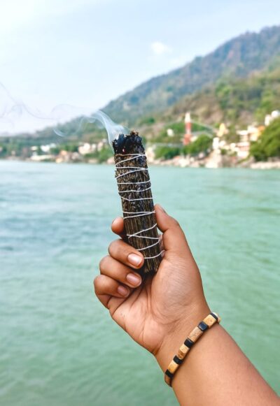 SAGE & LAVENDER SMUDGE STICK